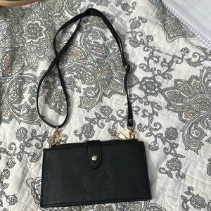 Minimalist Crossbody Wallet